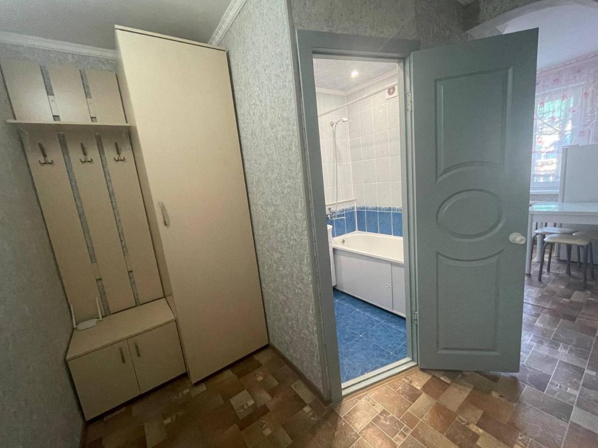 1-Комнатная Квартира В Центре! Petropavlovsk Esterno foto